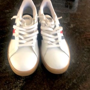 Brand New Adidas size 12 (Never worn) no box